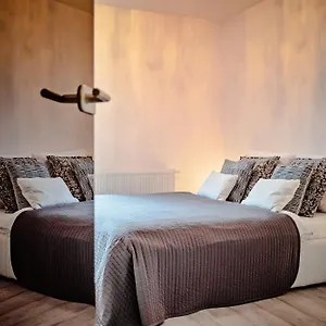 Apartment Homely Place Casa Verona - Stary Rynek - Parking Posen